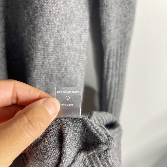 Neiman Marcus Womens Small Gray The Cashmere Collection Crew Neck Tunic Sweater - Picture 7 of 7